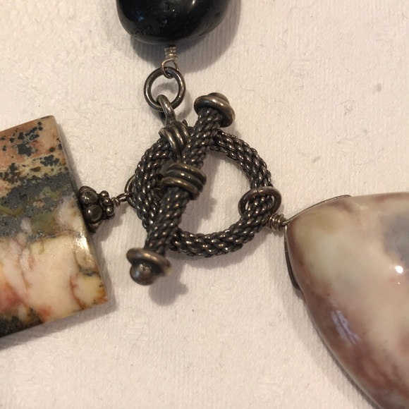 Matching natural Stone necklace/bracelet set. - Picture 6 of 9